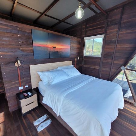 321 Surprise Beach House And Glamping Archibolds Zewnętrze zdjęcie