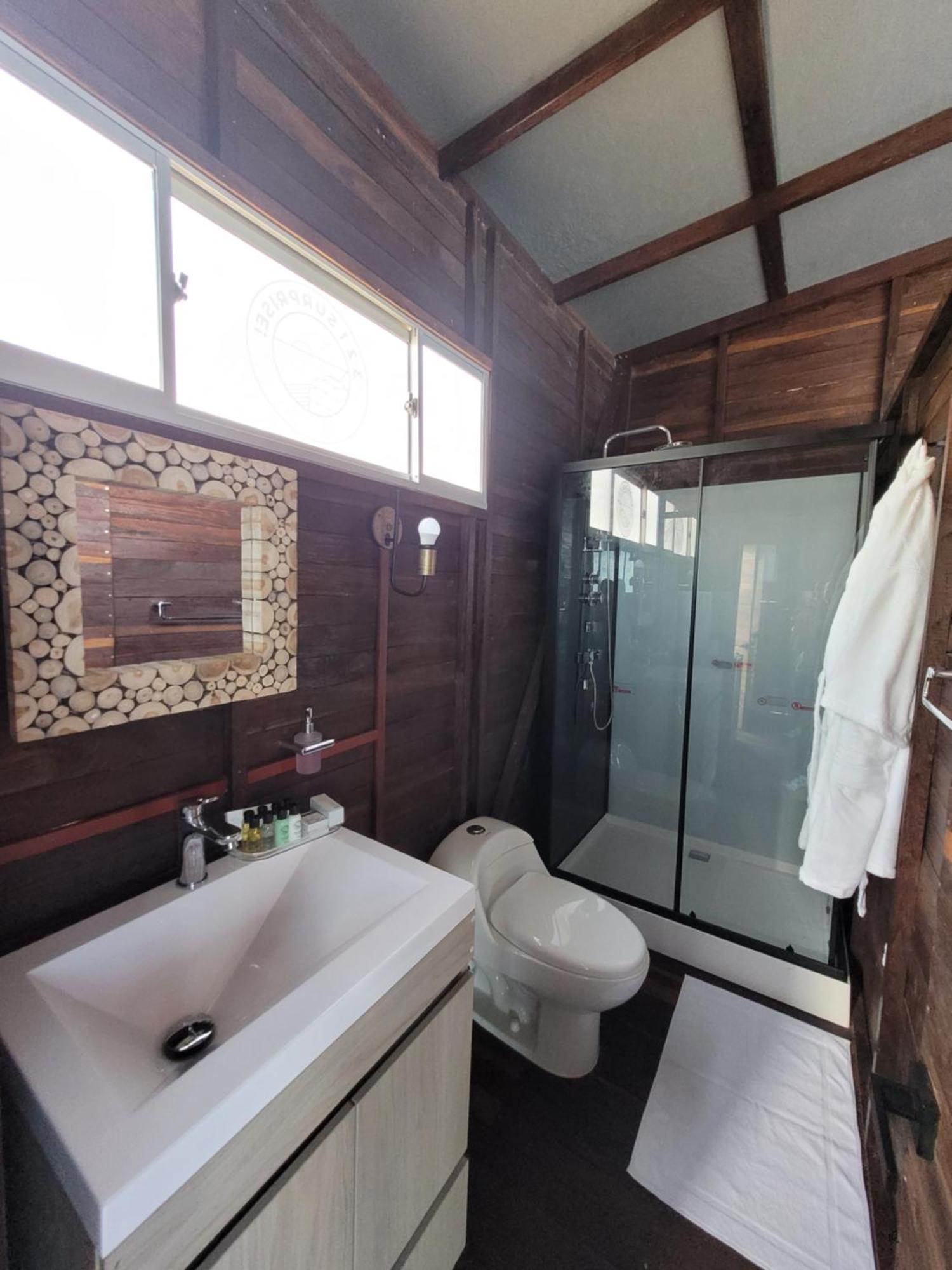 321 Surprise Beach House And Glamping Archibolds Zewnętrze zdjęcie