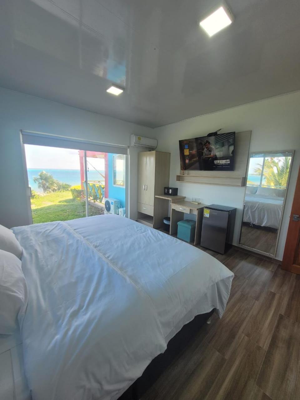 321 Surprise Beach House And Glamping Archibolds Zewnętrze zdjęcie